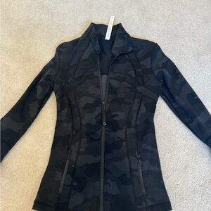 Lululemon black camo define jacket (worn 2 times)